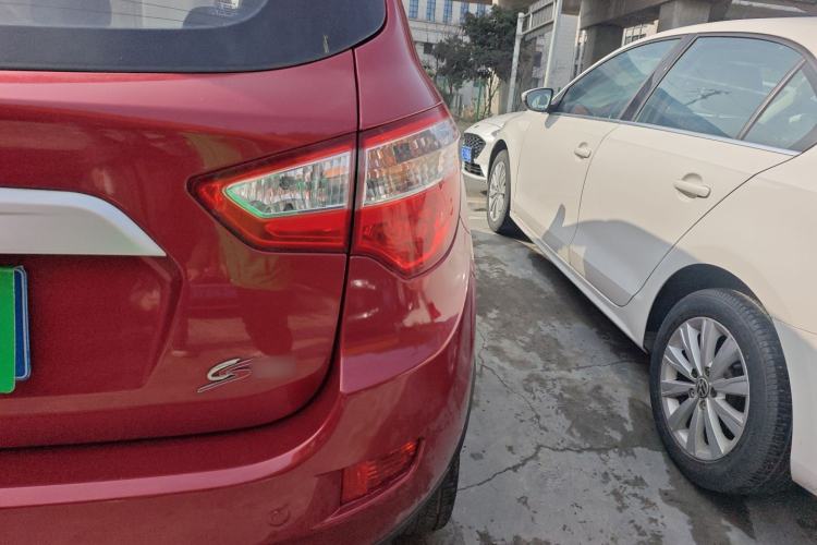 Used Changan CS35 2015 1.6L Manual Luxury Model China IV Standard