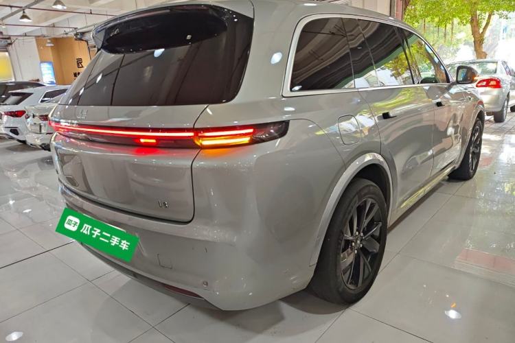 Used Li Auto L8 2023 Air model
