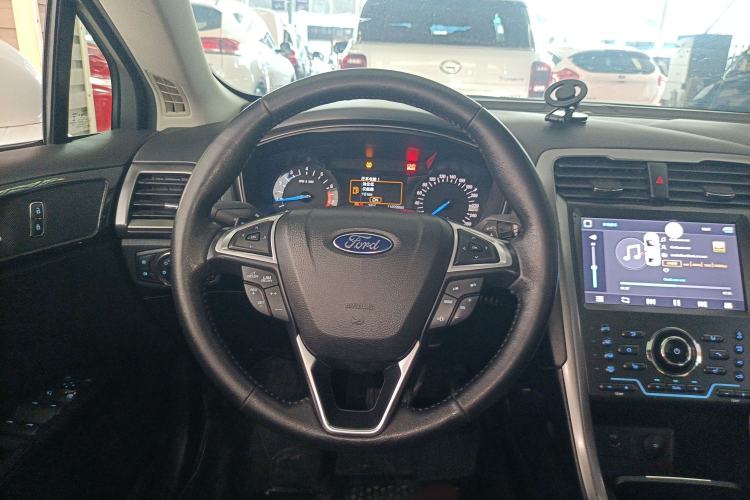 Used Ford Mondeo 2017 EcoBoost 200 Stylish Model
