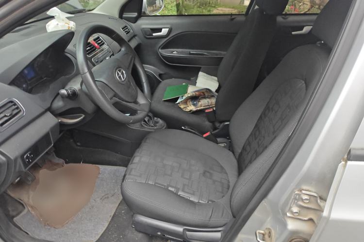 Used JAC Heyue A13RS 2014 CROSS 1.3L Manual Comfort Model
