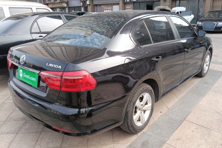 Used Volkswagen Lavida 2013 Revised Classic 1.6L Manual Fashion Edition