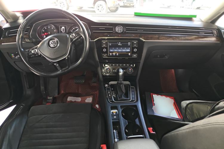 Used Volkswagen Magotan 2018 330TSI DSG Luxury Model