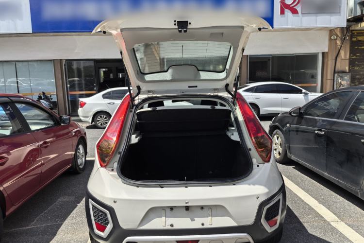 Used MG 3SW 2015 1.5L AMT Elite Version
