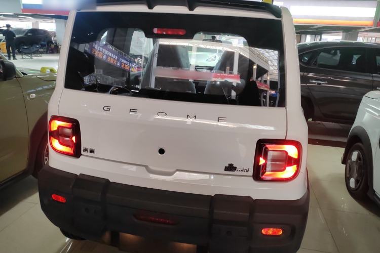 Used  Panda 2025 210km Panda Rider
