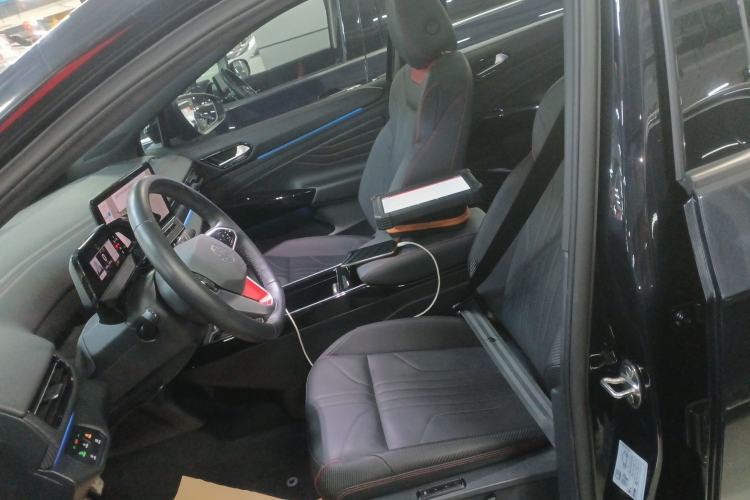 Used Volkswagen ID.4 X 2023 Ultra-Intelligent Long-Range Version
