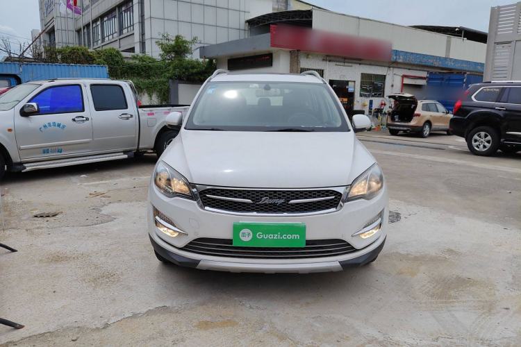 Used Zotye Domy X5 2017 Platinum Edition 1.5T Manual Luxury Model
