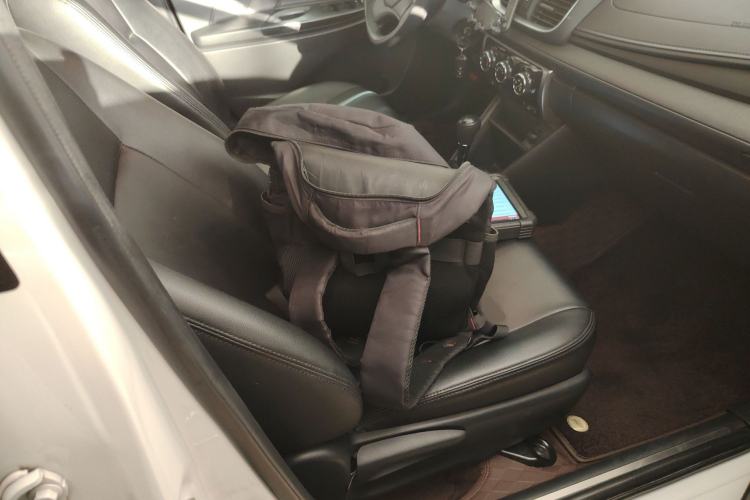 Used Toyota YARiS L 2020 X-Trail X 1.5L CVT Leading Edition
