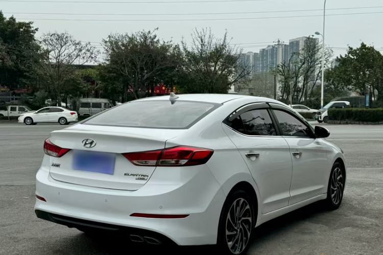 Used Hyundai Elantra 2020 1.4T Dual-Clutch Xuan Dong · Dynamic Version
