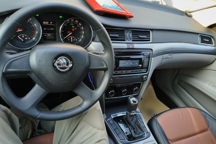 Used Skoda Superb 2013 1.4TSI DSG Sport Edition
