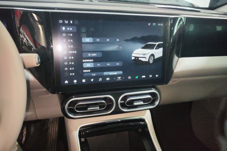 Used Leapmotor C11 2023 Range-Extended 180 Comfort Edition
