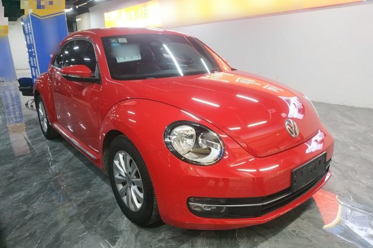 Used Volkswagen Beetle 2015 180TSI model
