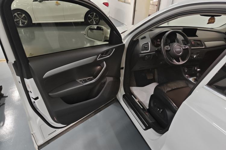 Used Audi Q3 2018 30th Anniversary Edition 30 TFSI Fashion Model