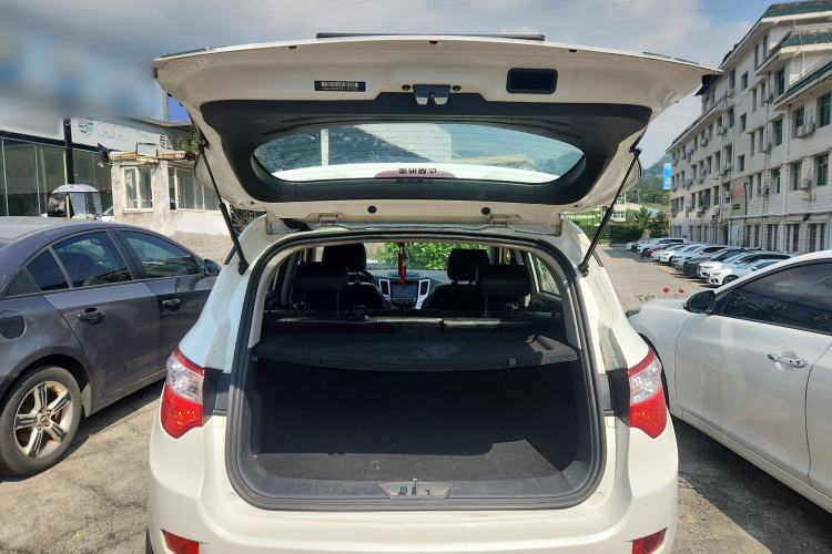 Used Changan CS35 2014 1.6L Manual Luxury Model China IV Standard
