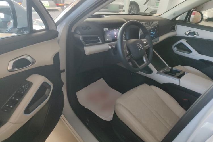 Used BYD Yuan UP 2025 Intelligent Driving Version 401 km Beyond-Range Edition