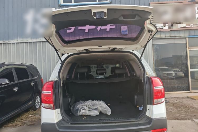 Used Chevrolet Captiva 2015 2.4L Two-Wheel Drive Urban Version 7 Seats