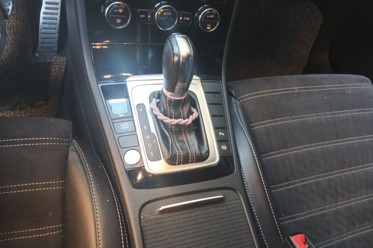 Used Volkswagen FAW-Volkswagen CC 2016 300TSI 25th Anniversary Edition
