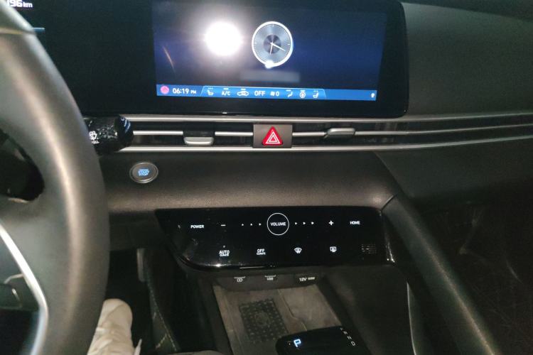 Used Hyundai Elantra 2022 1.5L CVT LUX Prestige Edition