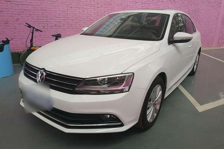 Used Volkswagen Sagitar 2016 230TSI 25th Anniversary Edition