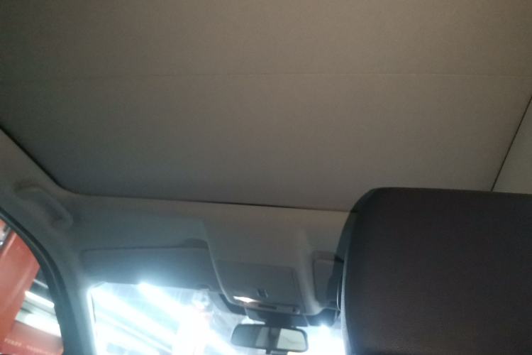 Used Land Rover Discovery Sport 2019 240 PS PURE Edition China VI Standard