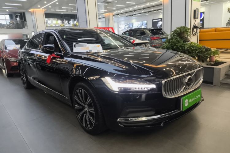 Used Volvo S90 2024 B5 Zhiyuan Luxury Edition
