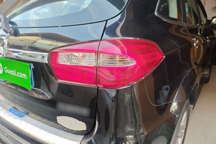 Used JMC Yusheng S350 2016 2.0T Automatic Two-Wheel Drive Gasoline Ultra-Luxury 7-Seater