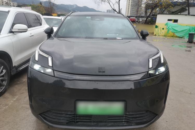 Used Lynk & Co 08 EM-P 2023 120km Long-Range Pro