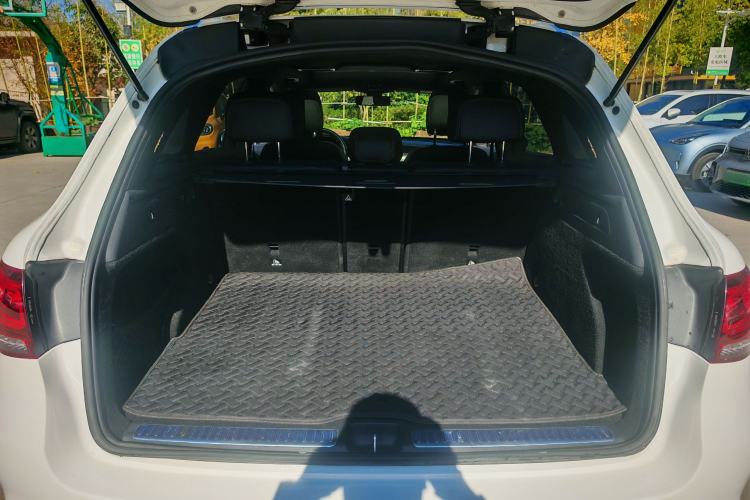 Used Mercedes-Benz GLC 2020 Facelift GLC 260 L 4MATIC Luxury Edition