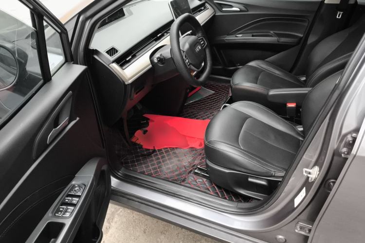 Used NETA V 2021 Long-Range Entertainment Edition Upgrade Model