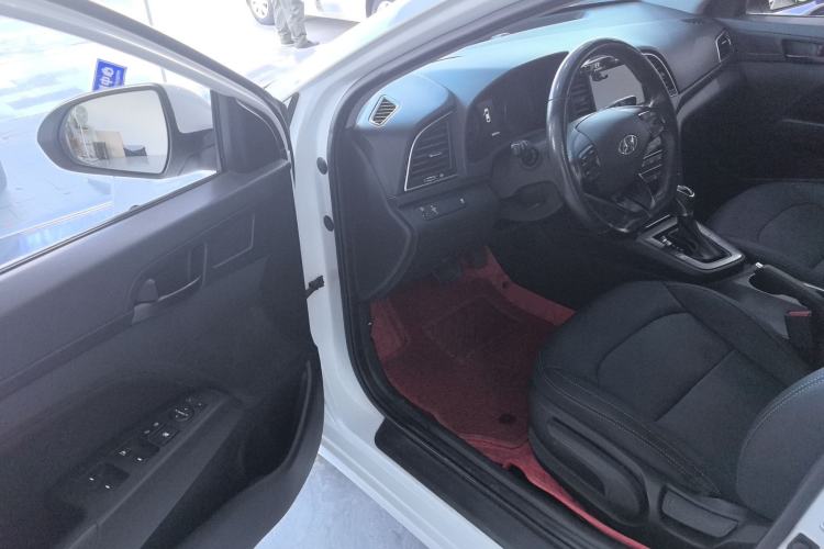 Used Hyundai Elantra 2018 1.4T Dual-Clutch Xuan Dong · Dynamic Edition
