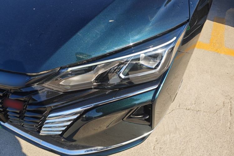 Used Dongfeng Aeolus Yixuan MAX 2023 1.5T Super-Powered Dad Edition
