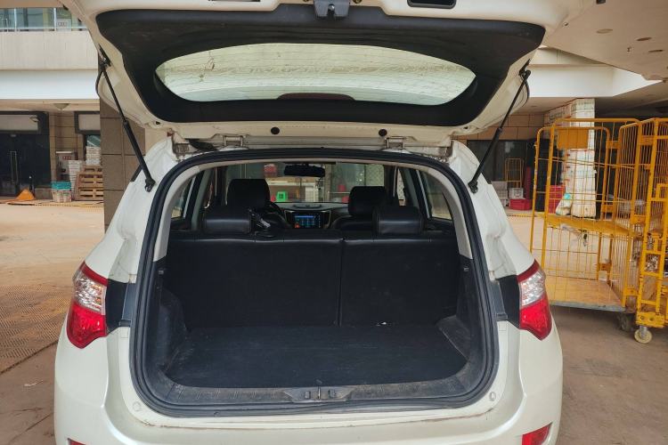 Used Changan CS35 2014 1.6L Manual Luxury Model China IV Standard
