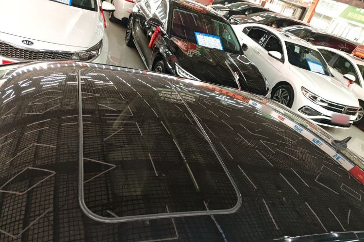 Used Volkswagen Lavida 2017 1.6L Automatic Comfort Edition
