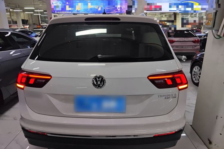 Used Volkswagen Tiguan L 2019 Revised 330TSI Automatic Two-Wheel Drive Smart & Luxury Edition China VI Standard
