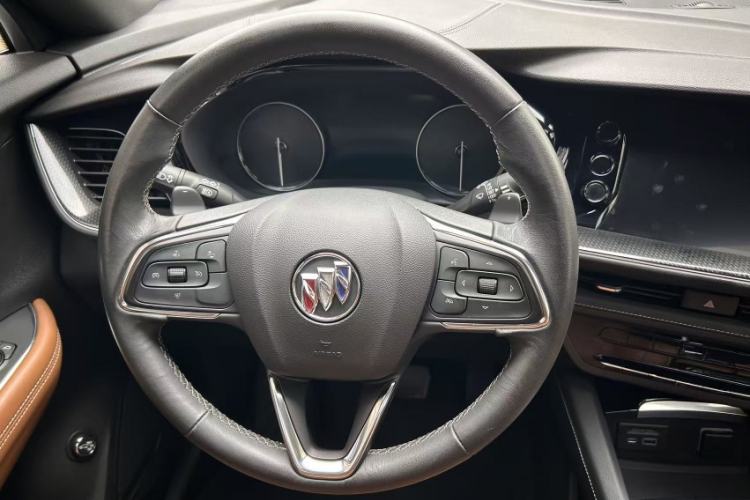 Used Buick Envision 2020 Encore S 652T Four-Wheel Drive Luxury Model
