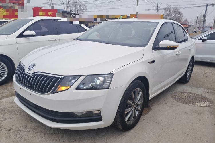 Used Skoda Octavia 2019 1.5L Automatic SmartDrive Comfort Edition China VI Standard