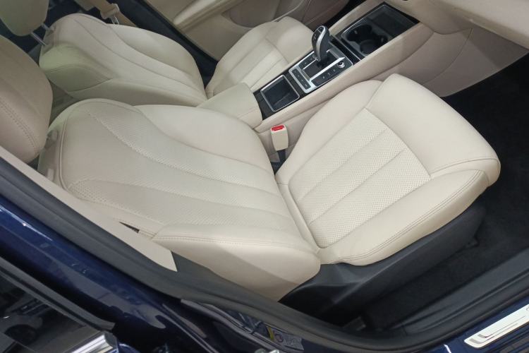 Used BYD Song MAX New Energy 2019 DM 1.5T Smart Connect Zhiyao Model 6 Seats China VI Standard
