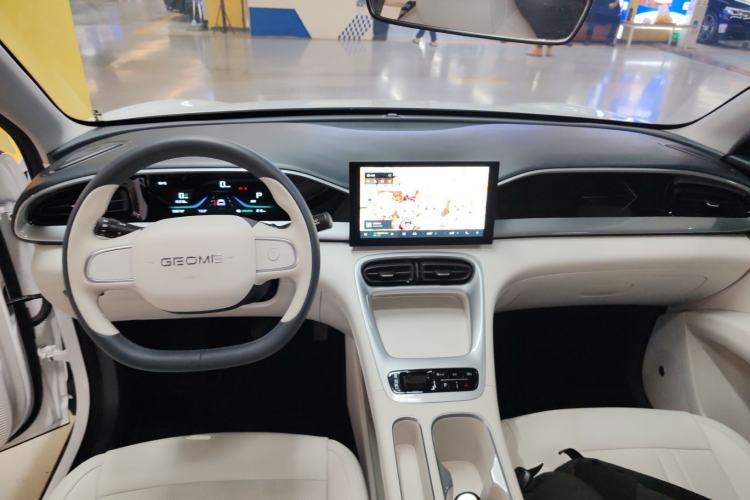 Used  Geome 2025 310km Youth Edition
