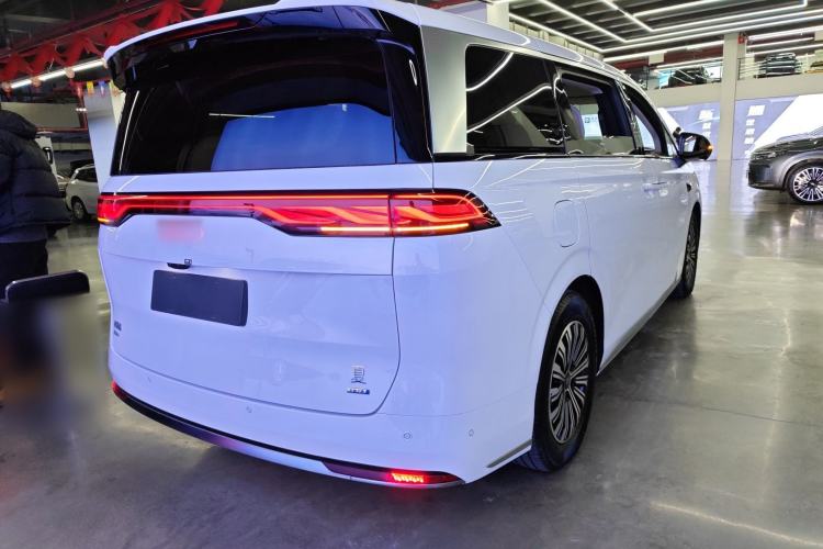 Used BYD Xia 2025 DM-i 1.5T 180km Excellence Model