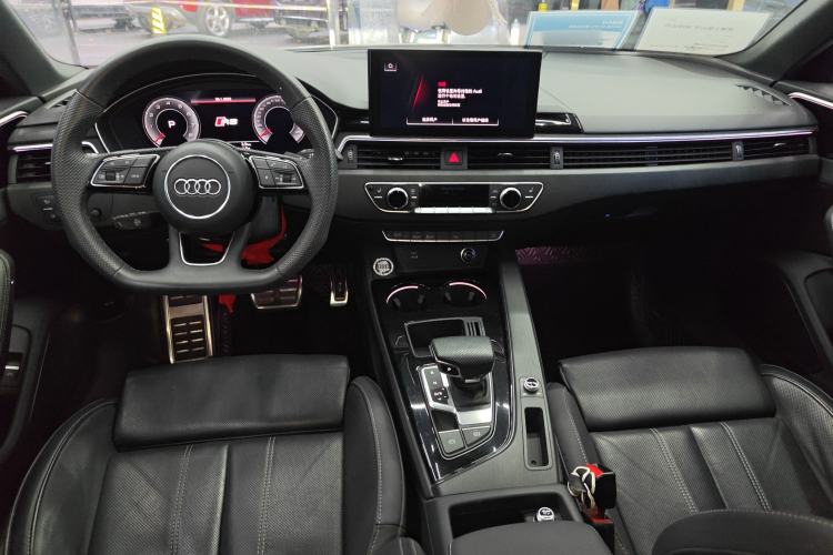 Used Audi A4L 2024 40 TFSI Luxury Dynamic Edition