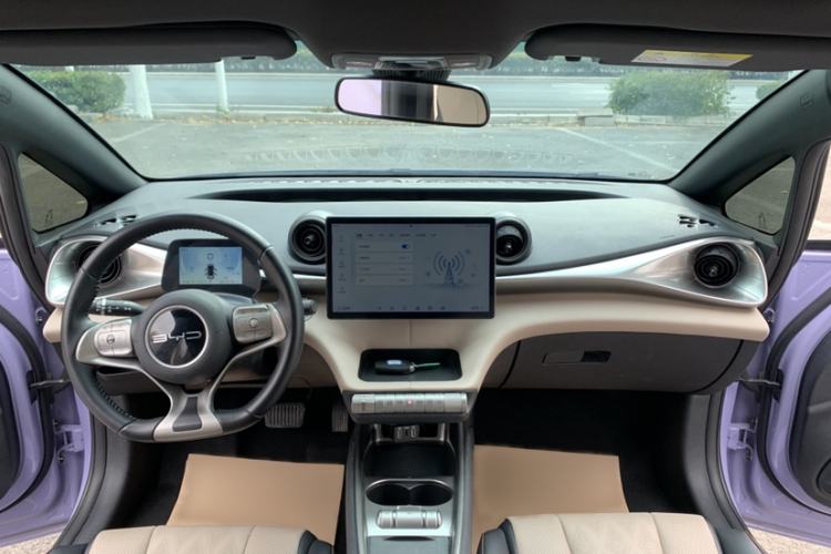 Used BYD Dolphin 2023 420 km Fashion Edition