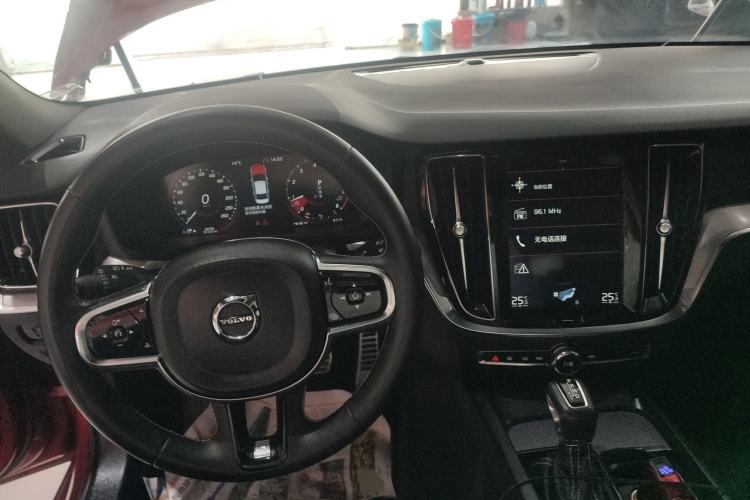 Used Volvo S60 2020 T4 Zhiyuan Luxury Edition