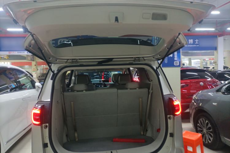 Used Buick GL8 2022 ES Landtrek 653T Comfort Edition
