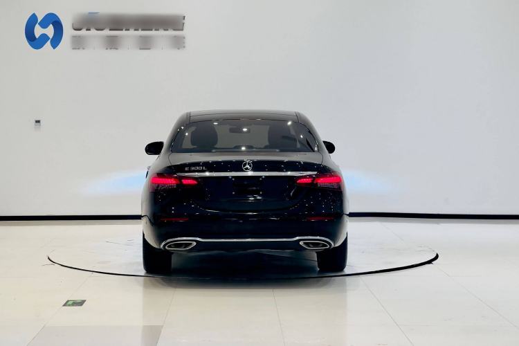 Used Mercedes-Benz E-Class 2023 Facelift E 260 L
