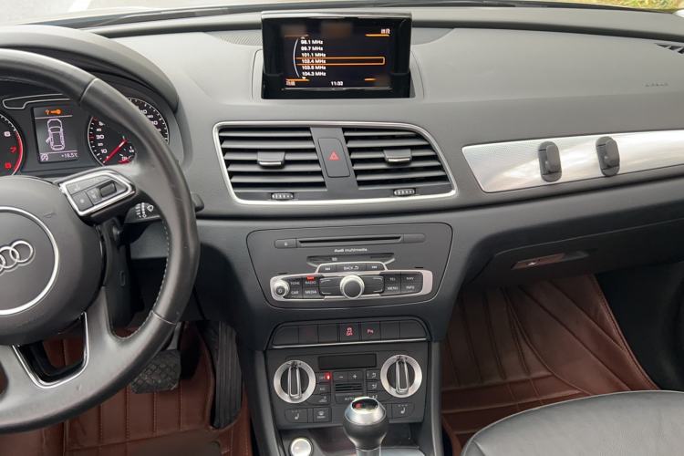 Used Audi Q3 2016 35 TFSI Collection Edition Comfort Model
