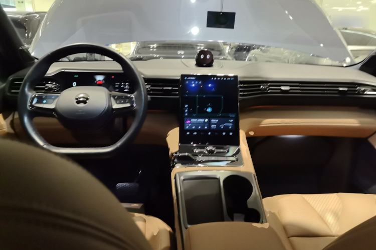 Used Nio ES8 2020 580 km Range Signature Edition Six-Seater Version