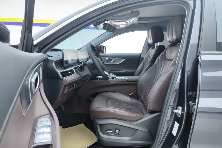 Used Chery Tiggo 8 PLUS 2024 Champion Edition 390TGDI DCT Bold Edition 5-Seater