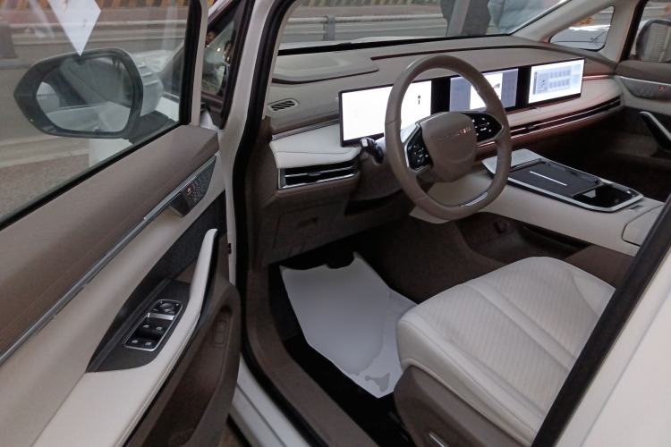 Used SAIC MAXUS Dajia 7 2024 605 km Extended Range Mountain Edition 7-Seater