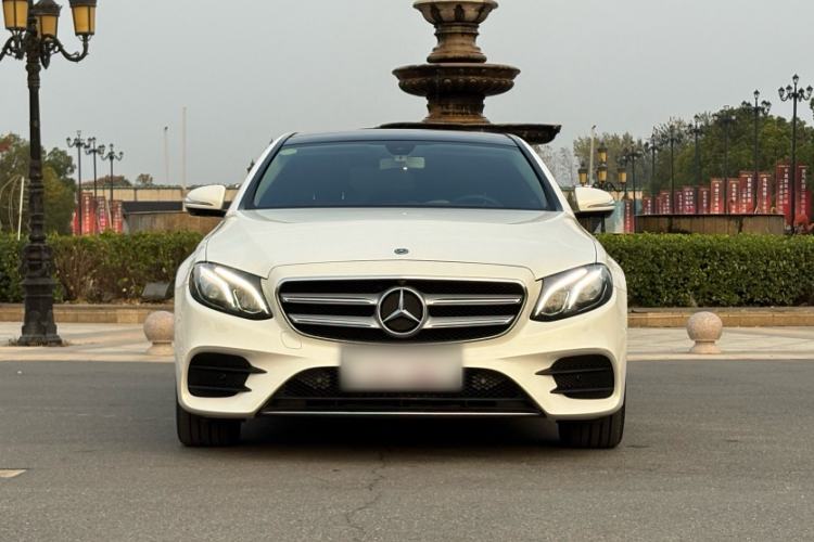 Used Mercedes-Benz E-Class 2019 E 300 L Sporty and Stylish Model
