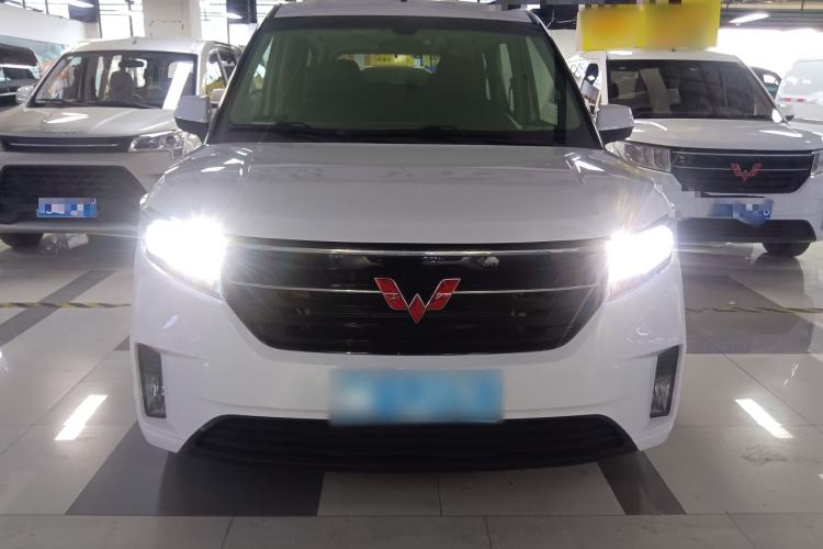 Used Wuling Hongguang PLUS 2020 1.5T Manual Commercial Vehicle 7 Seats
