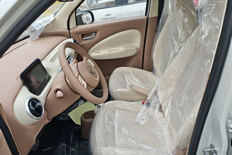 Used Wuling Hongguang MINIEV 2025 Four-Door Version Advanced Edition
